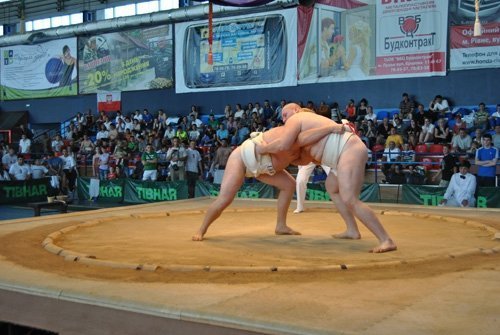 У Луцьку за титул чемпіонів Європи билися сумоїсти